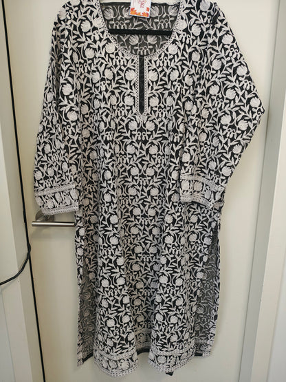 Traditional Handcrafted Georgette Long Kurti - Kashmiri Embroidered