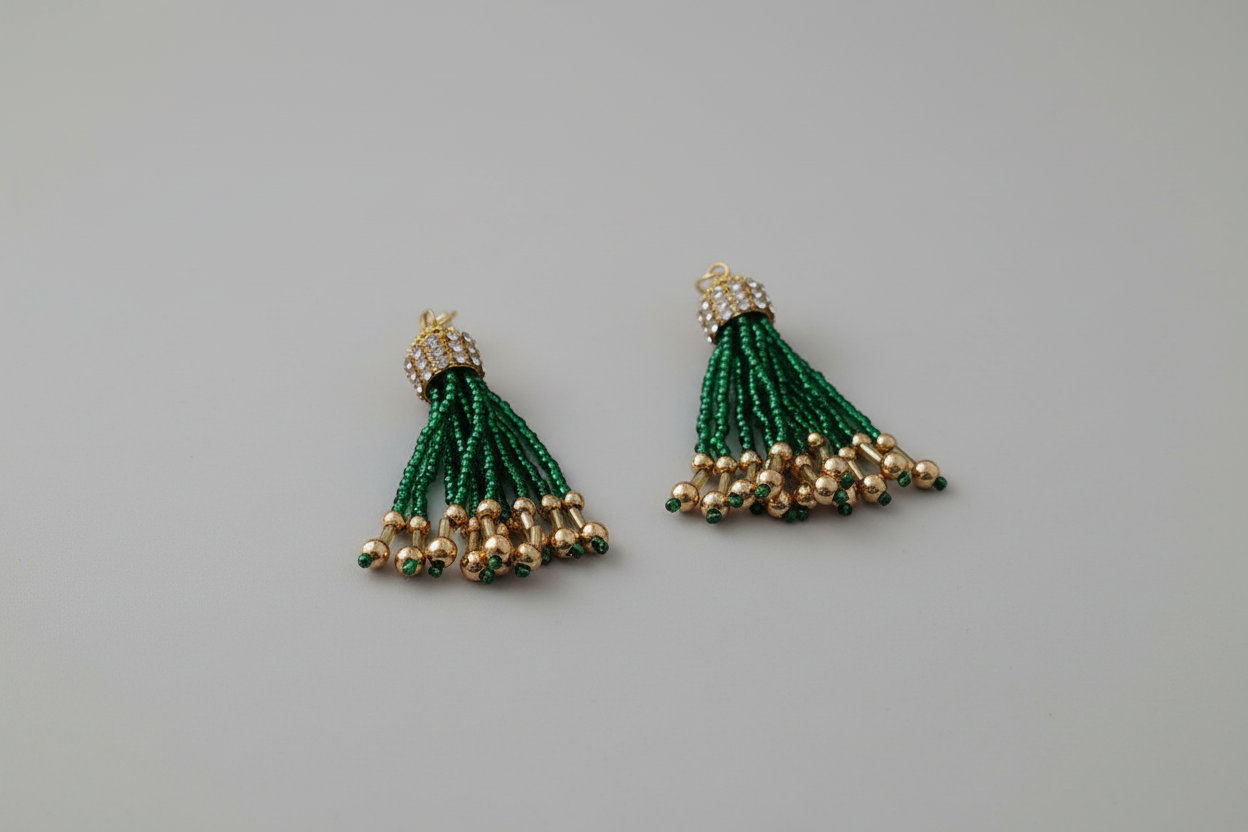 Handcrafted Kashmiri Athoor - Multi Coloured