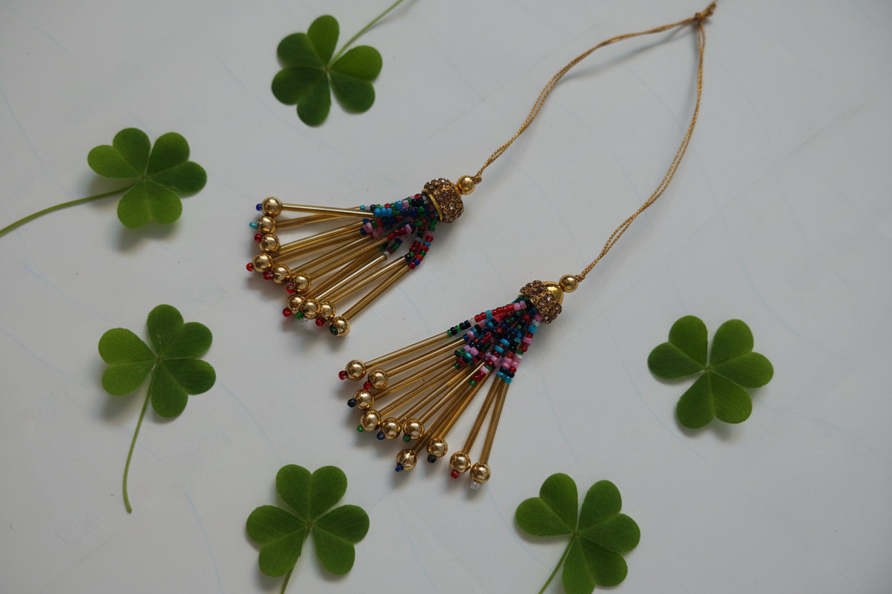 Handcrafted Kashmiri Athoor with multicolored beads