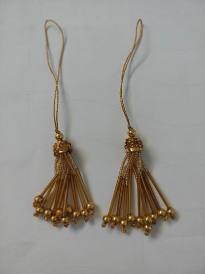 Handcrafted Kashmiri Athoor with multicolored beads