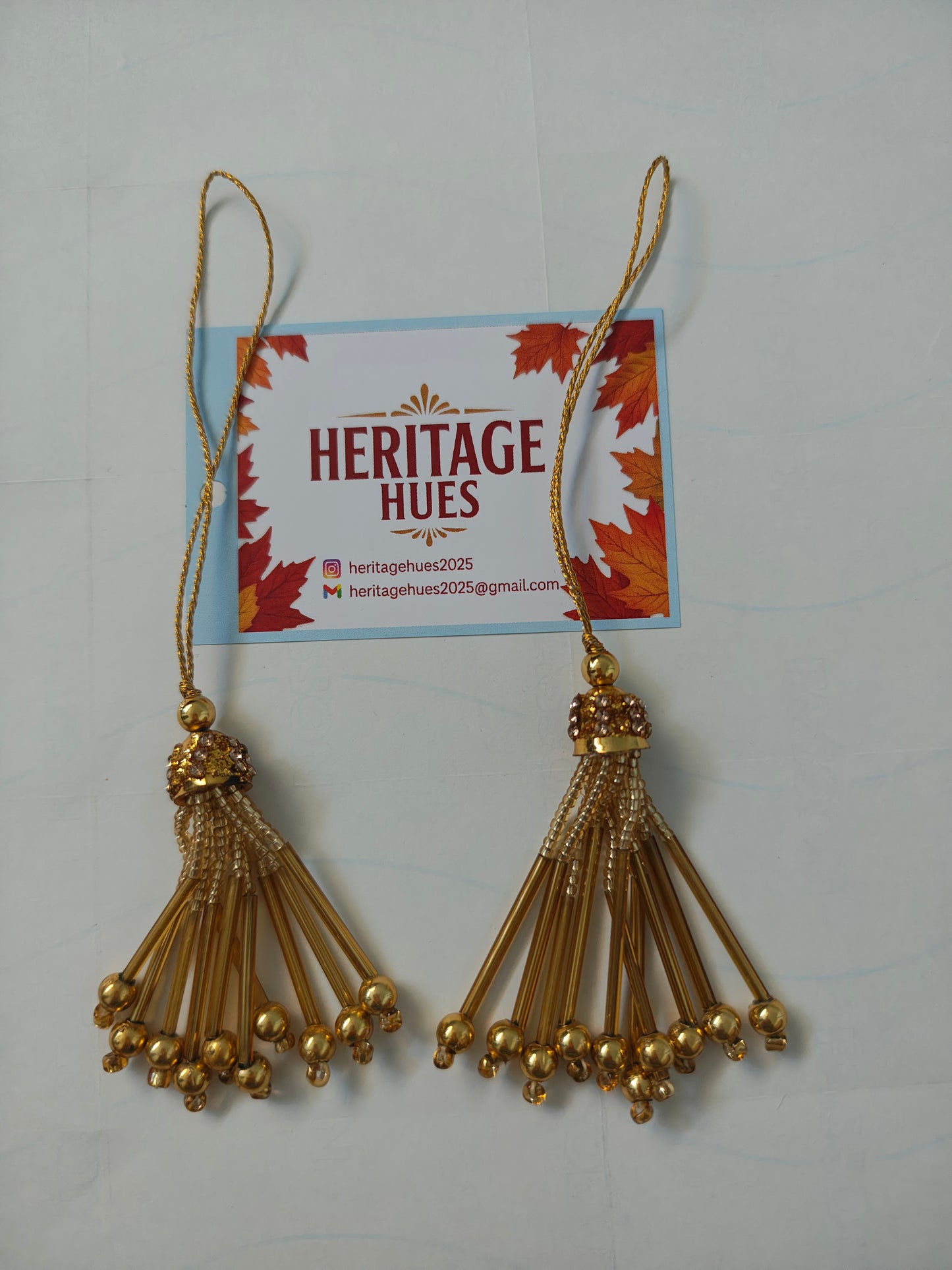 Handcrafted Kashmiri Athoor with multicolored beads